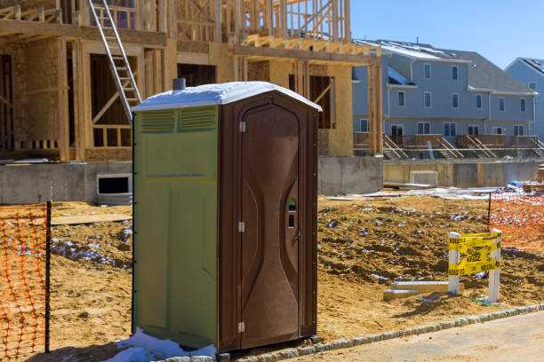 Best Porta potty delivery and setup  in Collegedale, TN