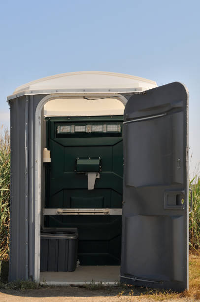 Best Portable restroom trailer rental  in Collegedale, TN